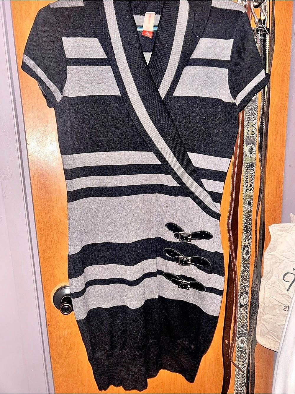 Juniors Striped Wrap Mini Dress in Black & Gray Size Medium Like New